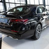 Mercedes E-class вид сзади