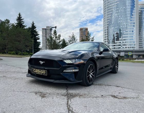 Ford Mustang Coupe