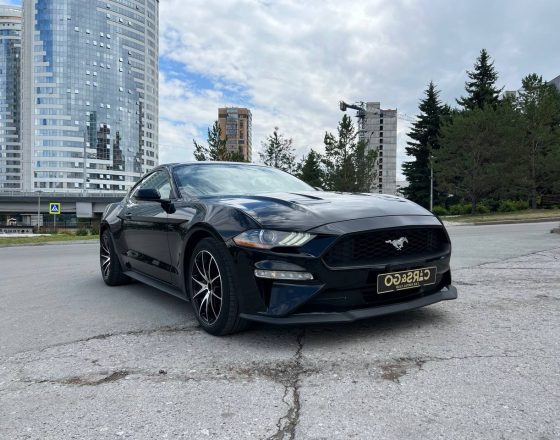 Ford Mustang Coupe