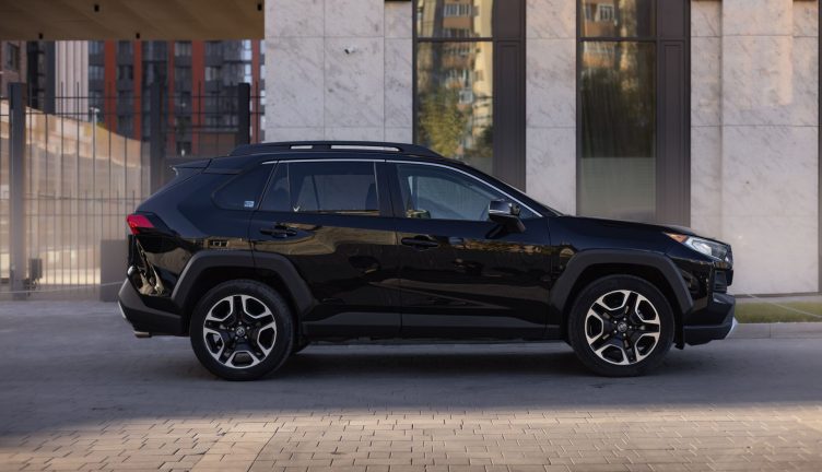 Toyota Rav-4
