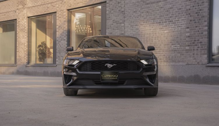 Ford Mustang Coupe