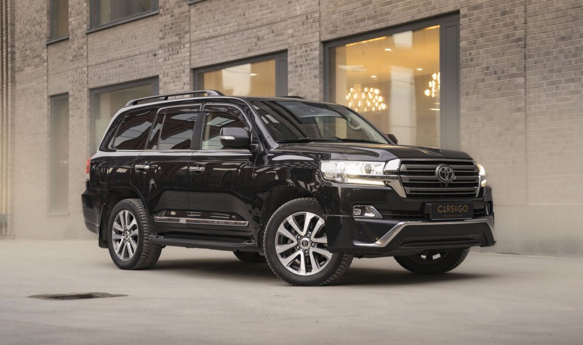Toyota Land Cruiser 200