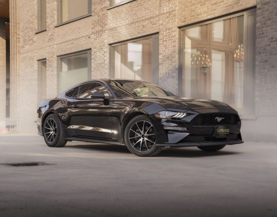 Ford Mustang Coupe