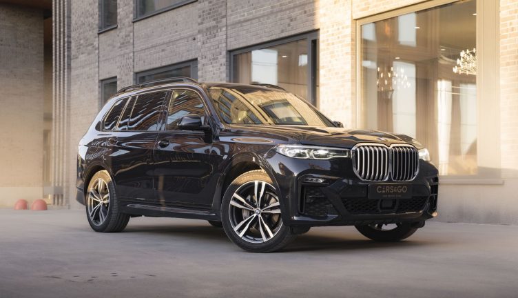 BMW X7