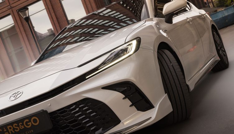 Toyota Camry 80