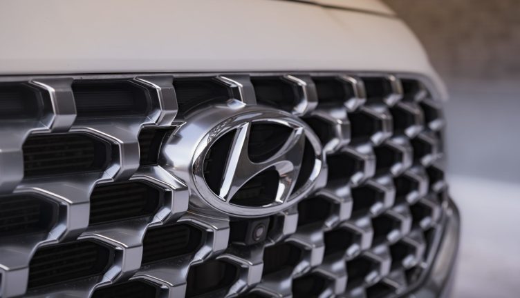 Hyundai Santa-Fe 4WD
